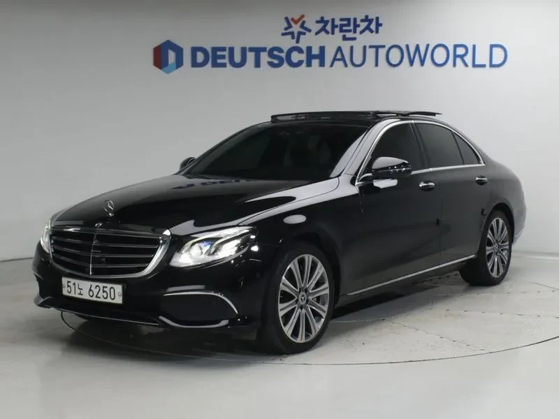 Mercedes-Benz E 450 4Matic Exclusive, снимка 2 - Автомобили и джипове - 56669425