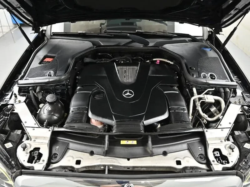 Mercedes-Benz E 450 4Matic Exclusive, снимка 6 - Автомобили и джипове - 56669425