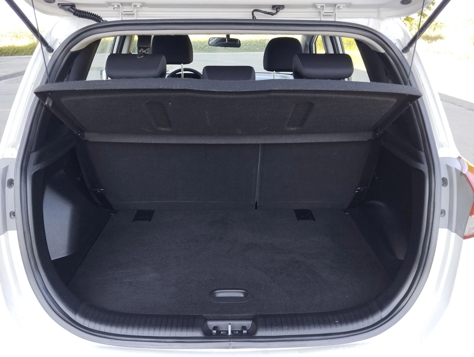 Hyundai Ix20 1.4CRDI 90. 6. | Mobile.bg   12