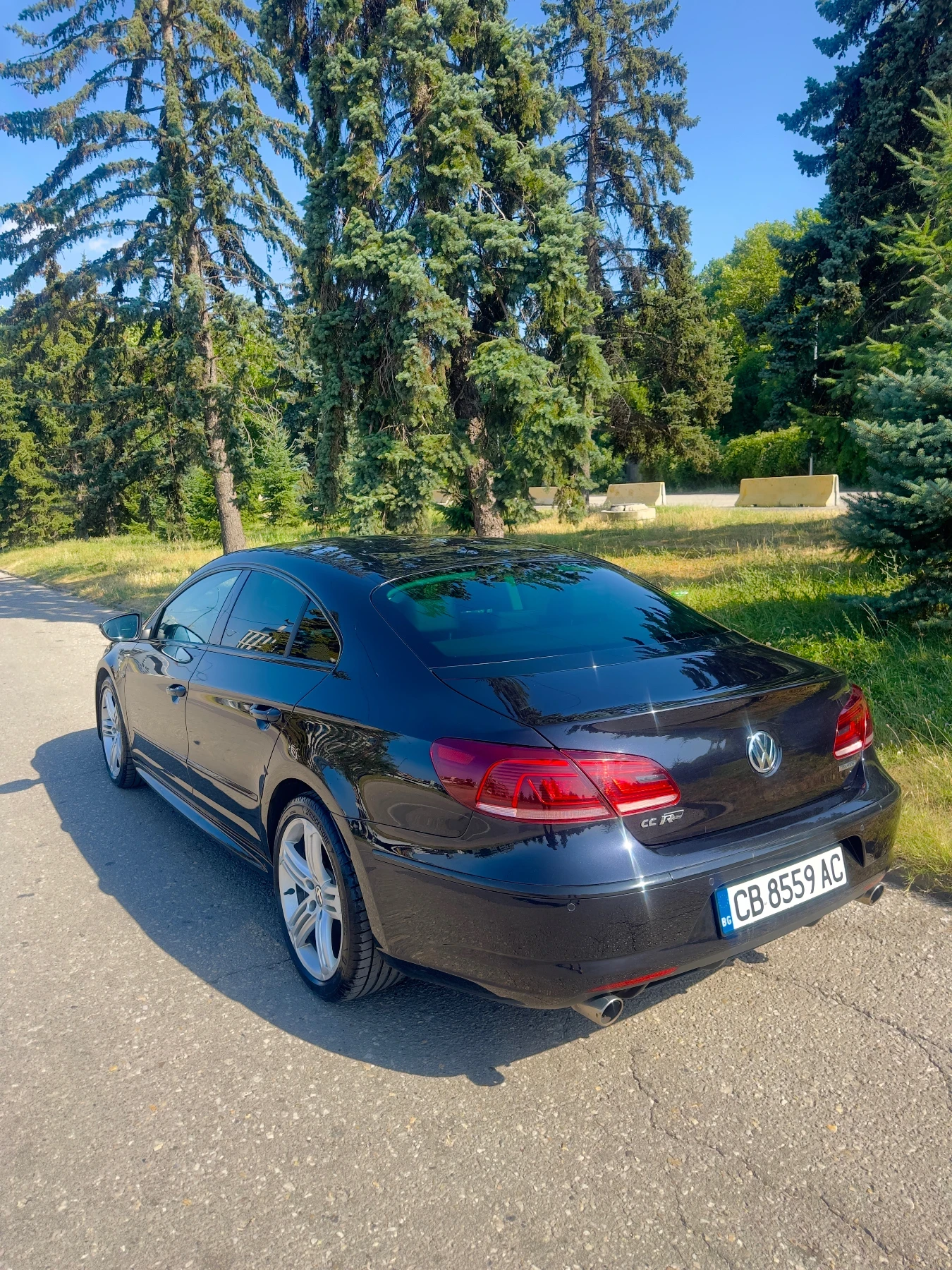 VW CC 2.0 TDI 4MOTION R-Line - изображение 2