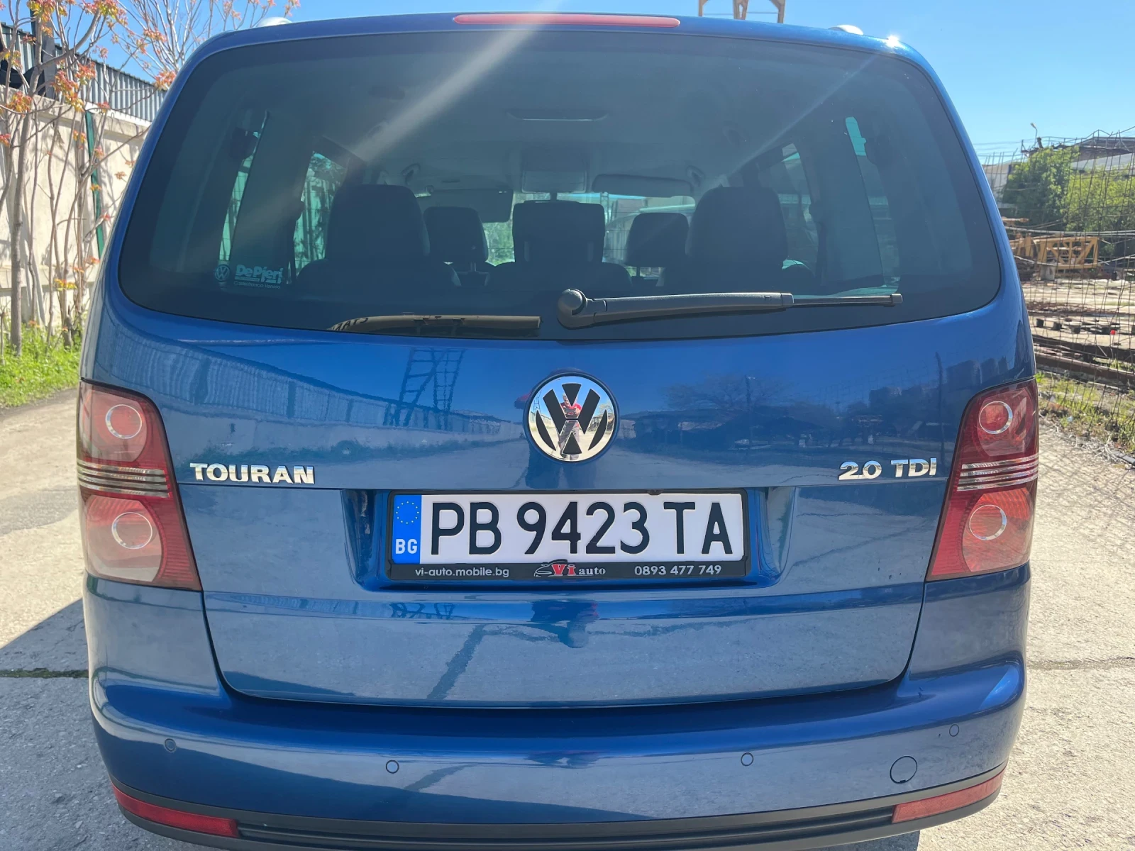 VW Touran 7местен - изображение 3