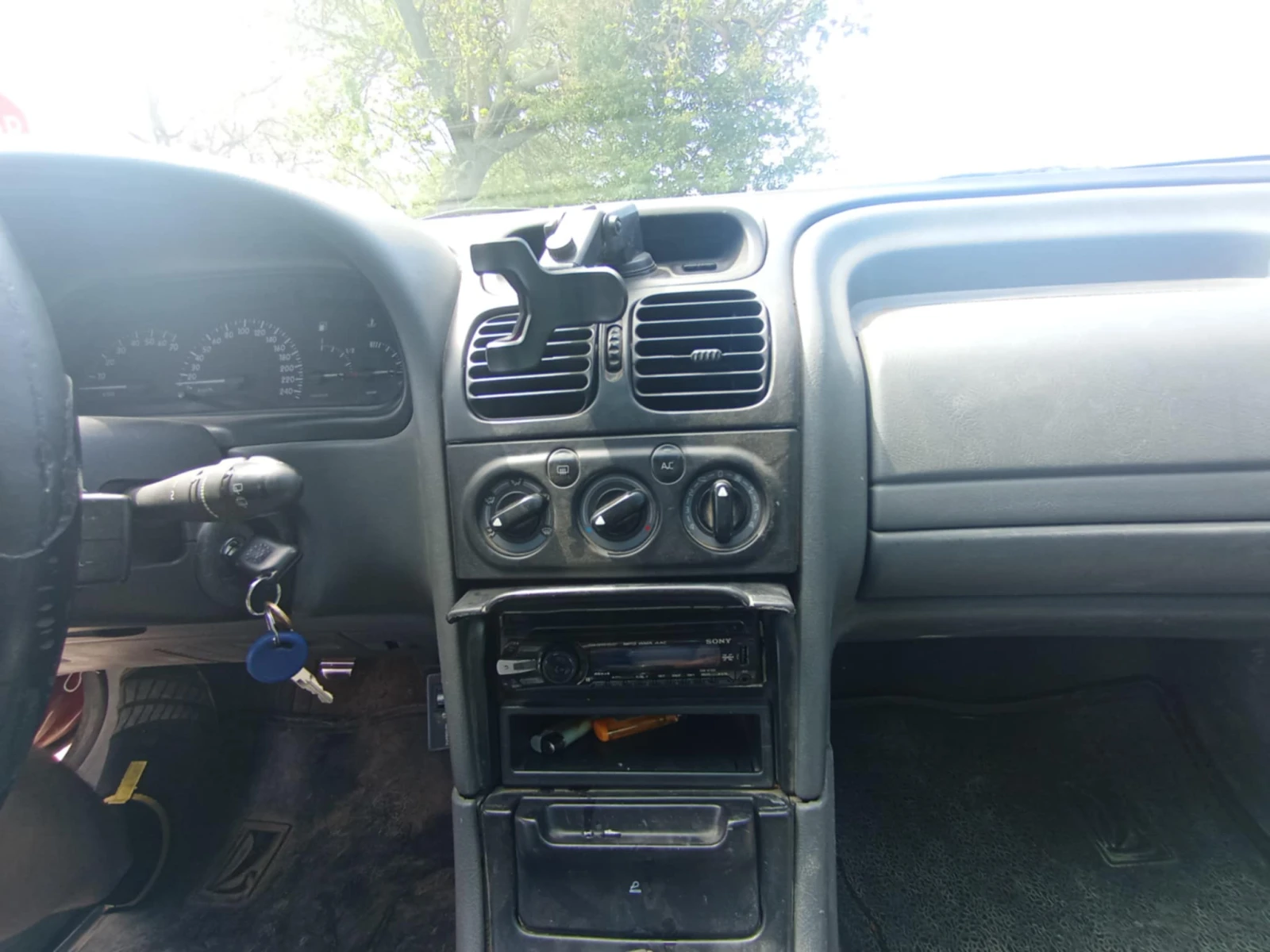 Renault Laguna  - изображение 8