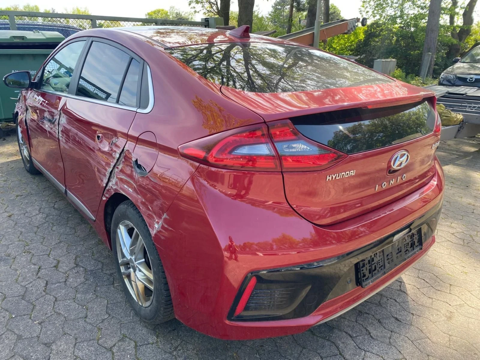 Hyundai Ioniq За части  - изображение 10