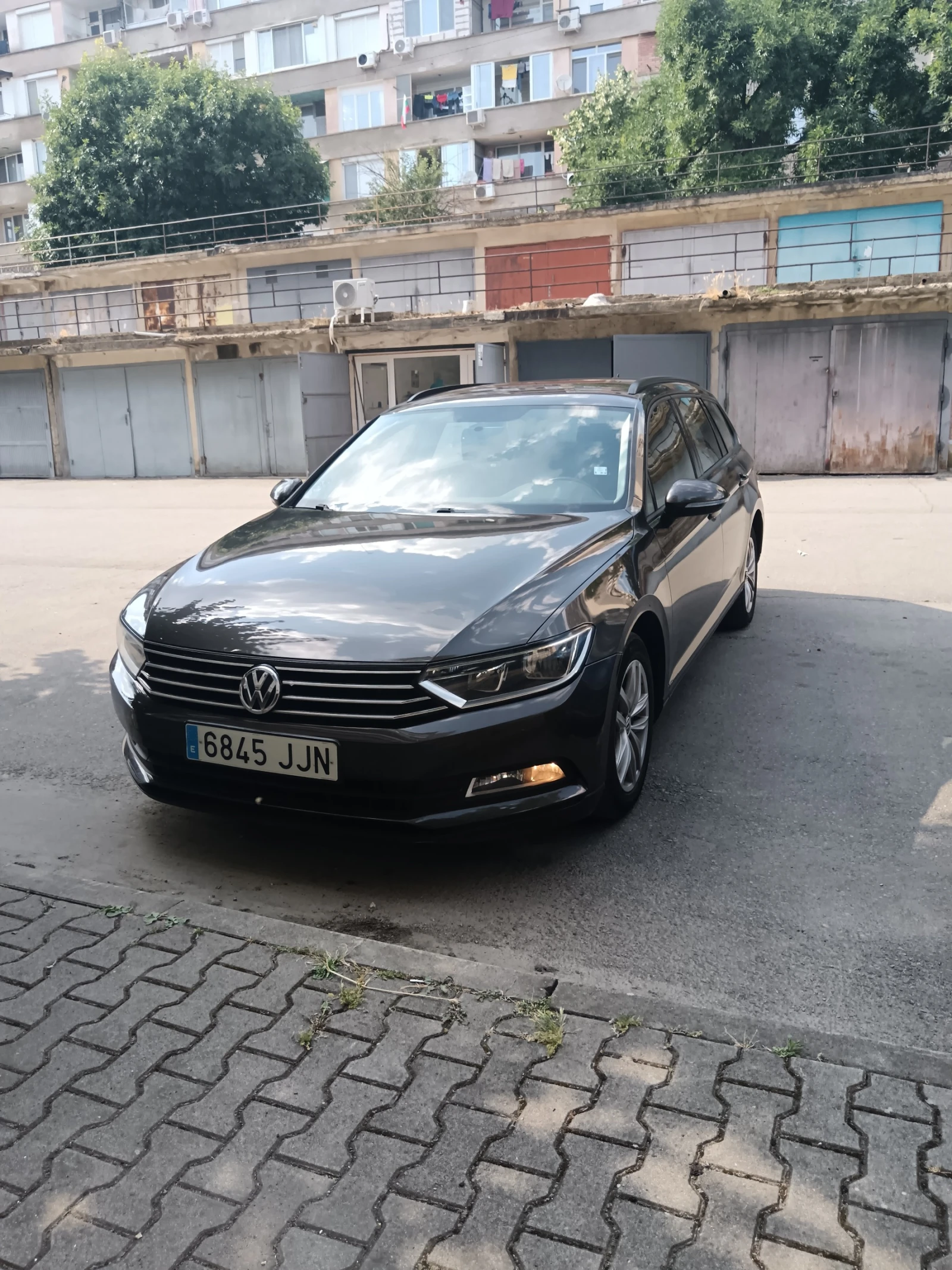 VW Passat B8/2.0 TDI 150 к.с/Keyless/Dynaudio/Navi - изображение 4