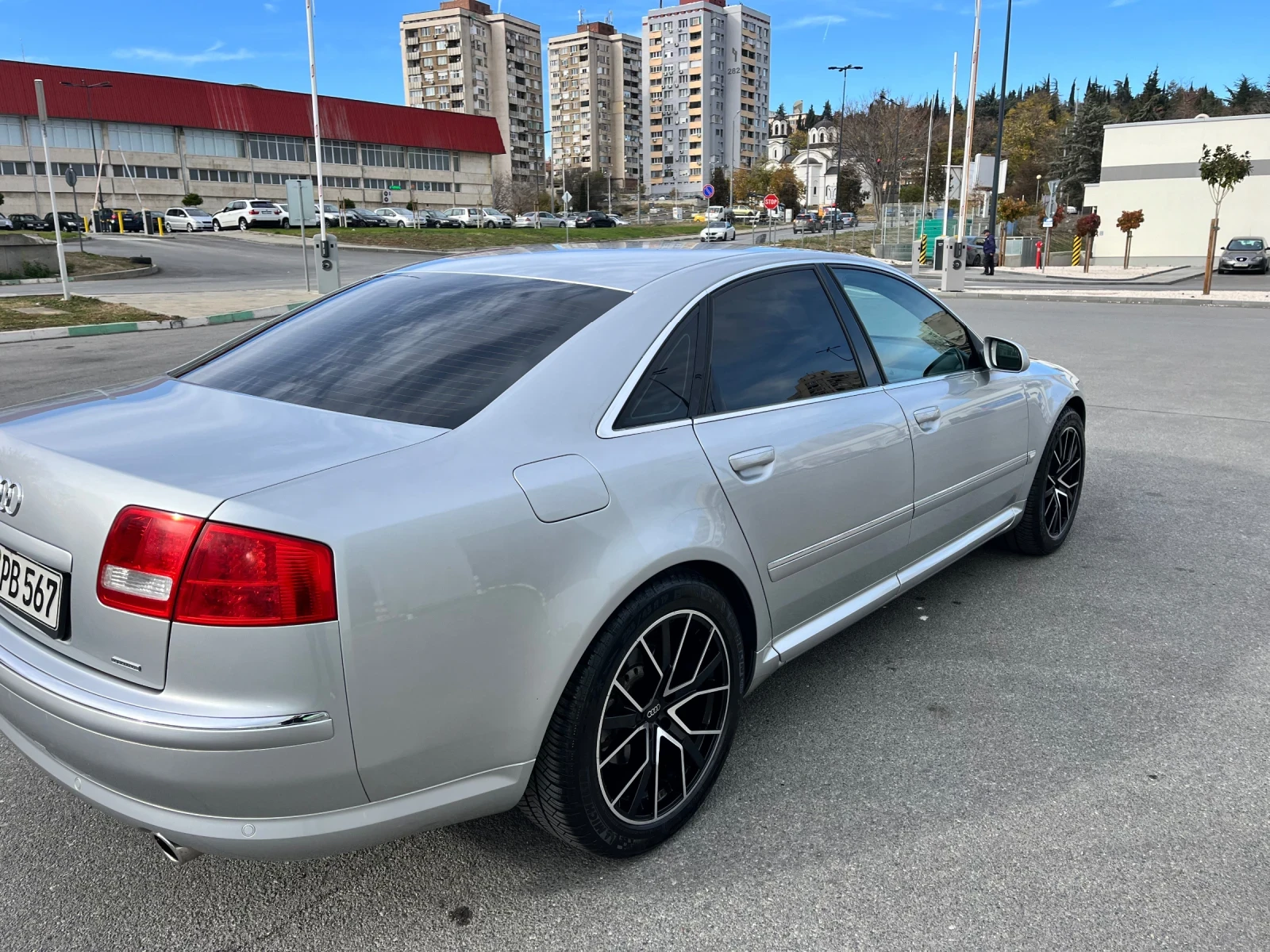 Audi A8 4.2 бензин - изображение 5