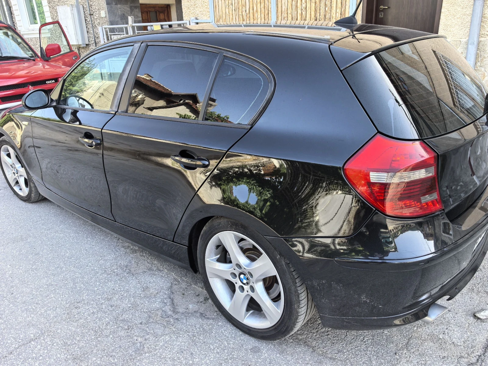 BMW 120 2.0 177  - изображение 2
