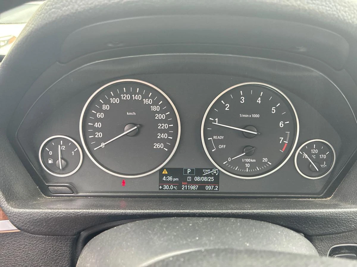 BMW 328 xDrive28i* Авто финансиране* Карфакс - изображение 7