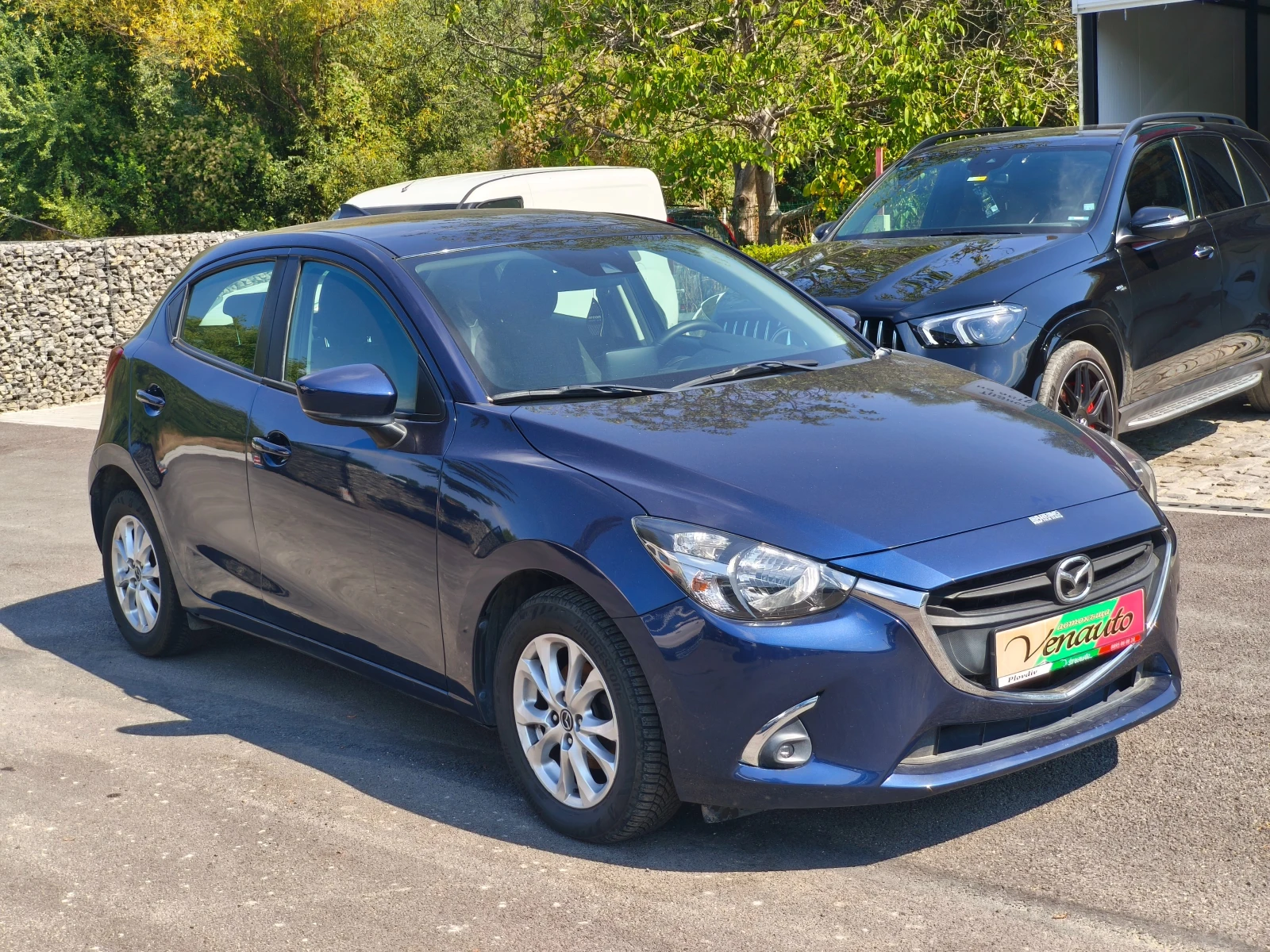 Mazda 2  - изображение 2