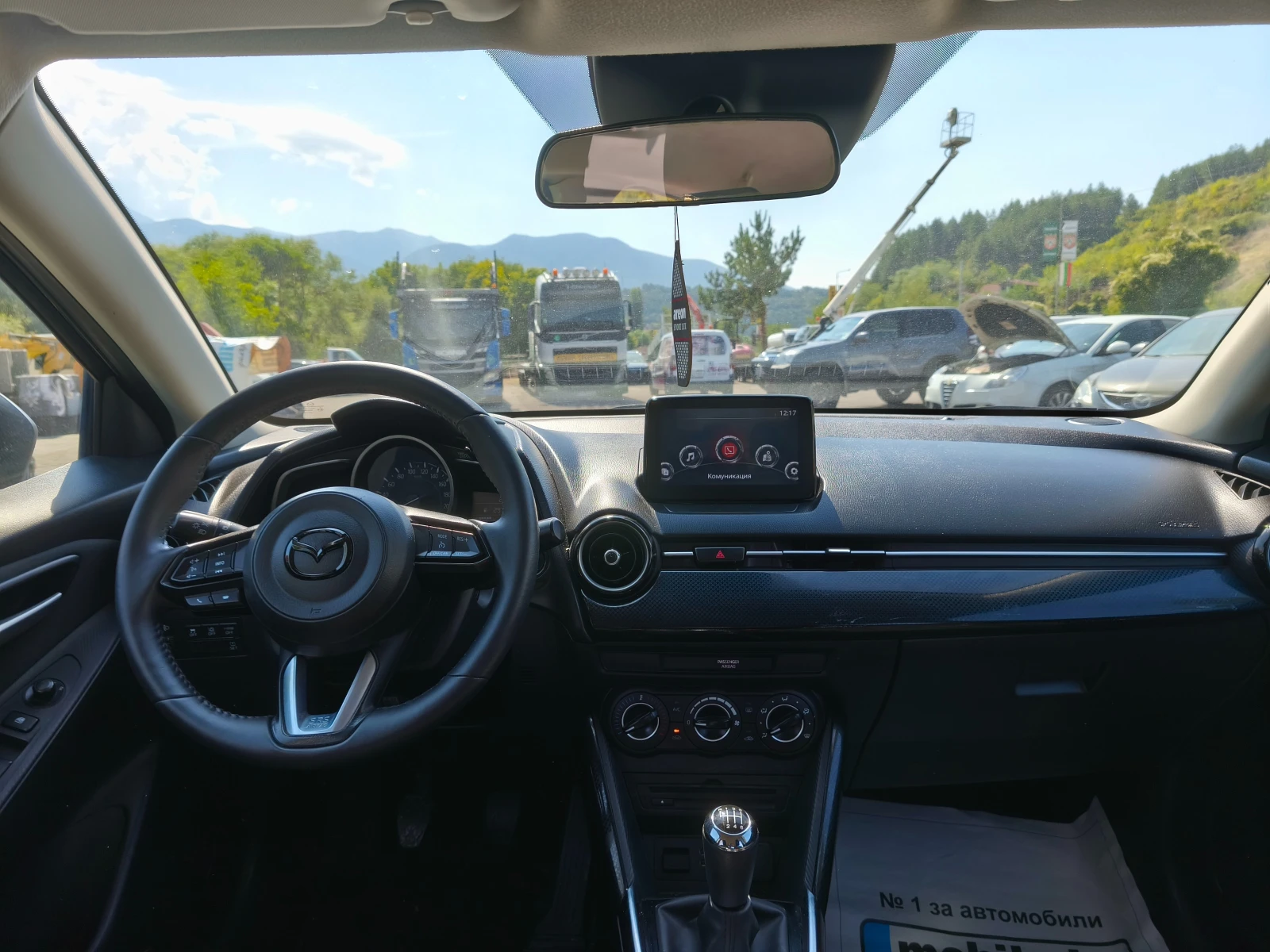 Mazda 2  - изображение 6