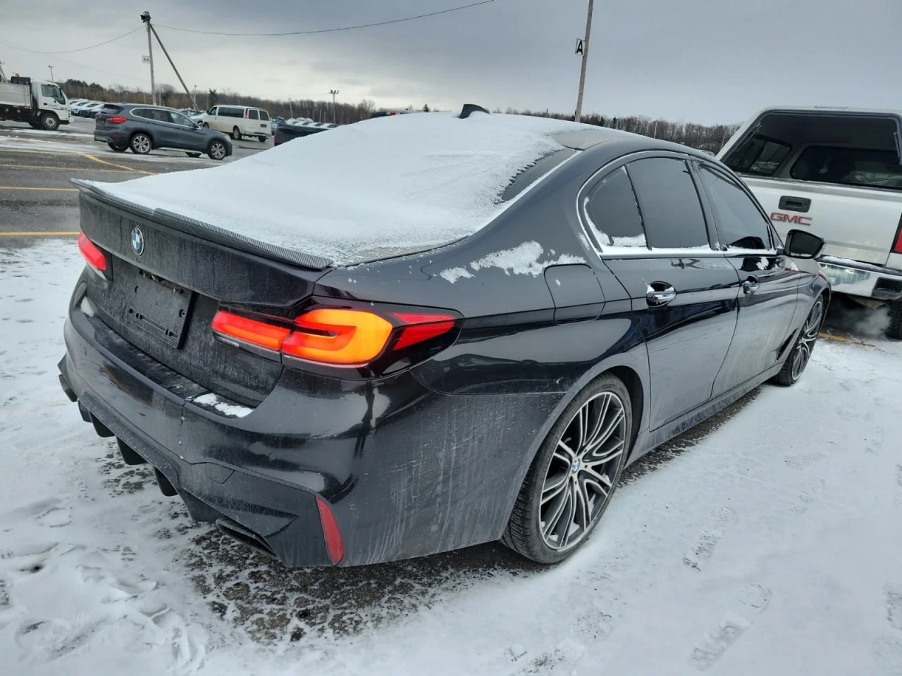 BMW 540 * АВТО КРЕДИТ* ЦЕНА ДО БГ * СЕРВИЗНА ИСТОРИЯ *  - изображение 3