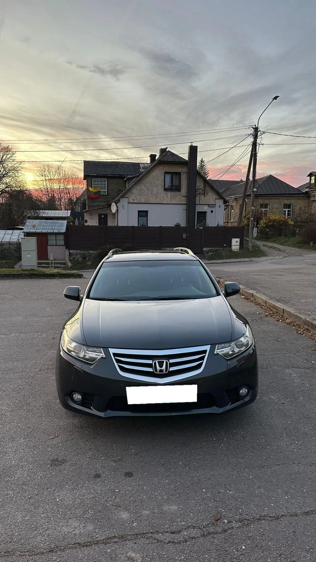 Honda Accord Tourer - изображение 8