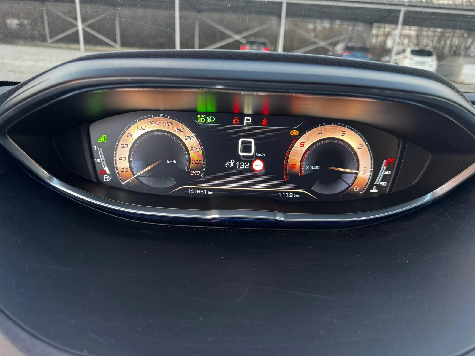 Peugeot 3008 1.6HDI GT-line EURO 6B - изображение 9