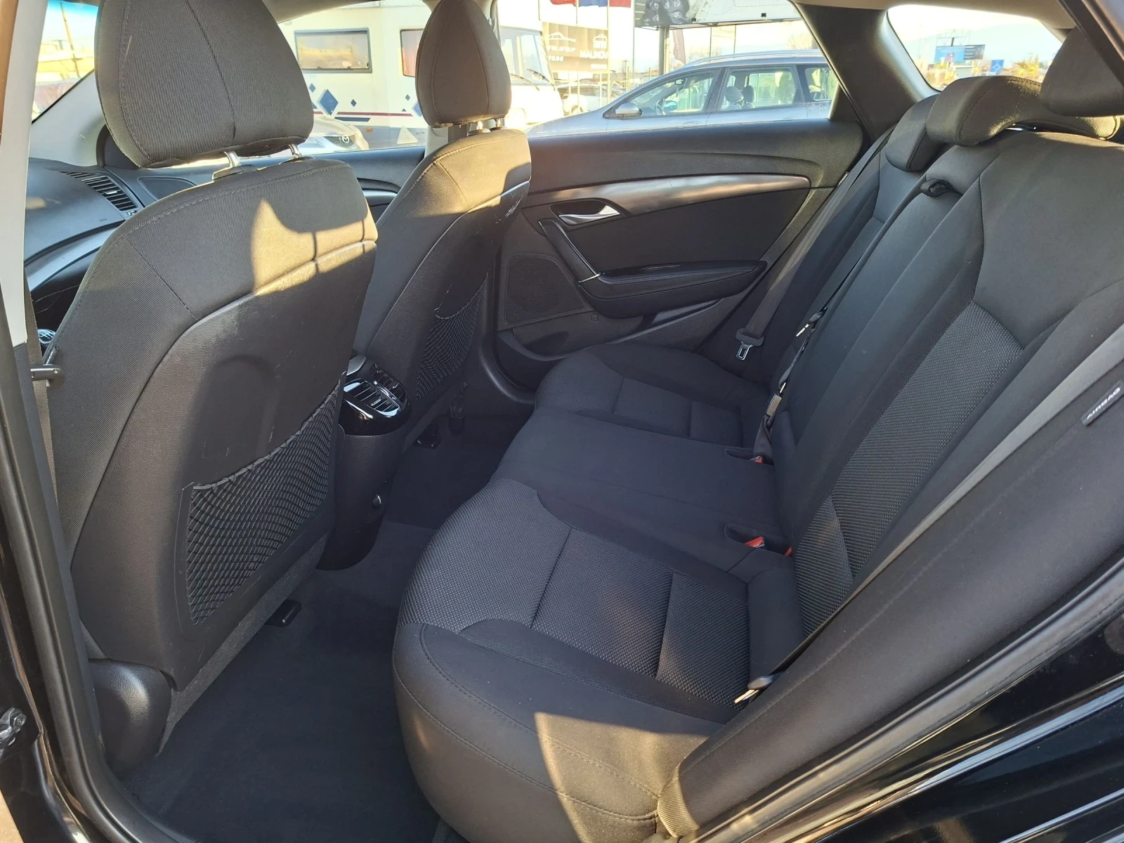 Hyundai I40 1.7D/196000�� | Mobile.bg � ����������� 13