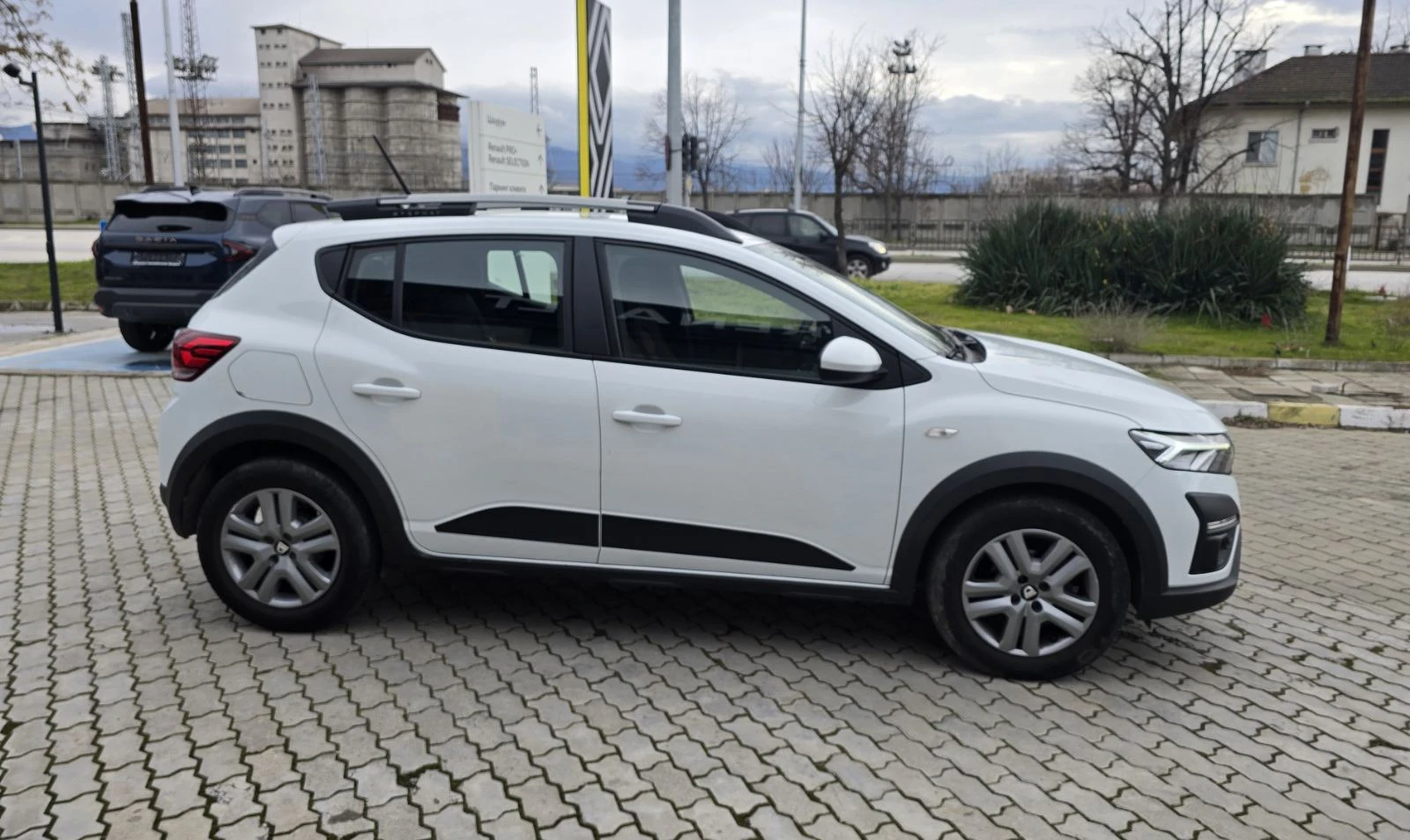 Dacia Sandero ECO - G - изображение 8