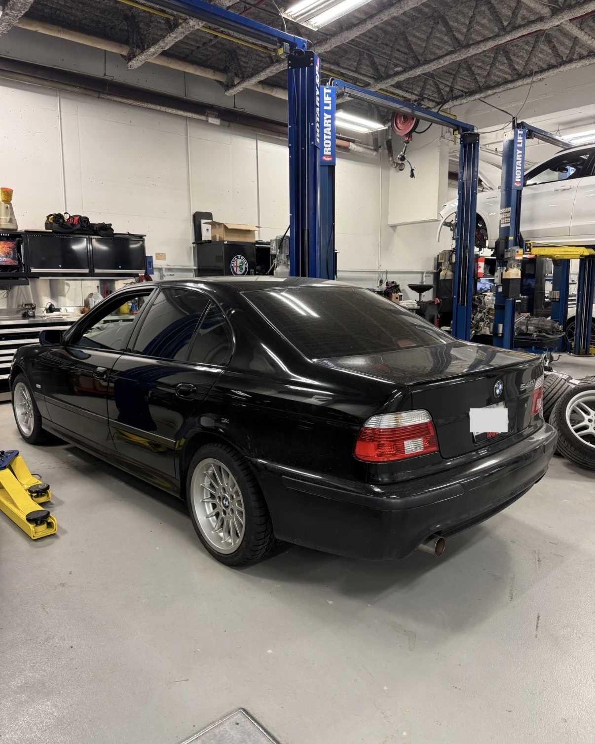 BMW 540 i | M sport | Сервизна история | , снимка 2 - Автомобили и джипове - 53761951