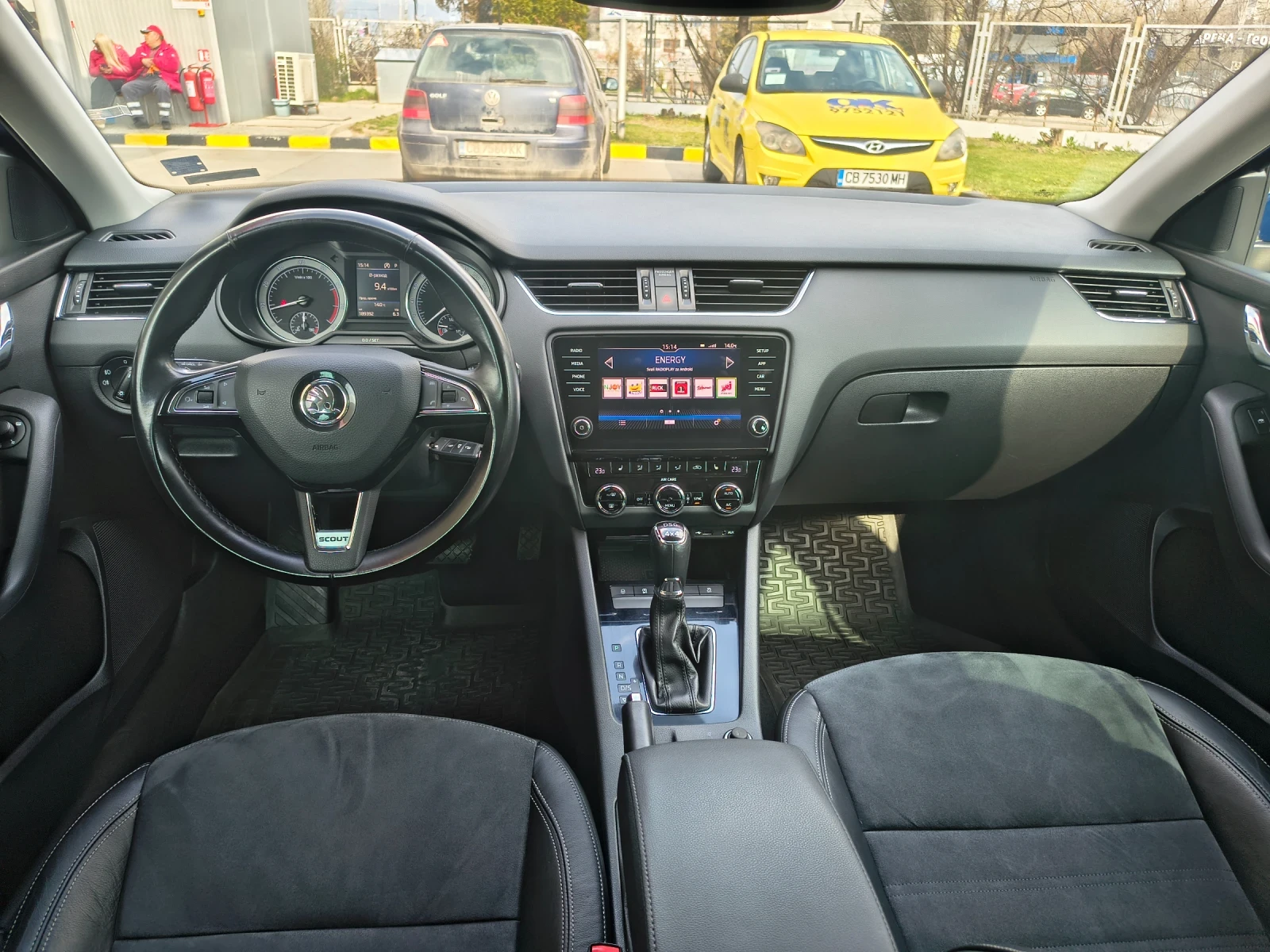 Skoda Octavia, снимка 11 - Автомобили и джипове - 53878834