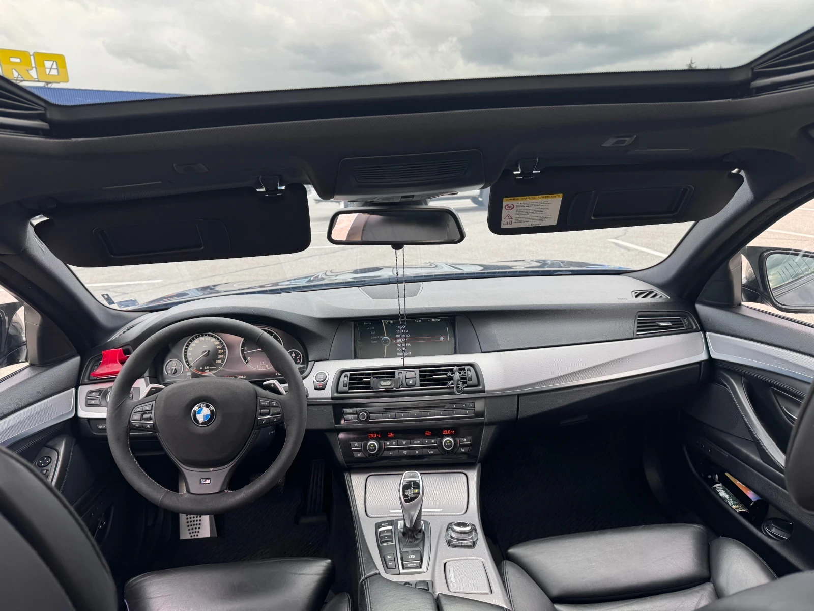 BMW 535 XD Distronic Soft Close ОБСЛУЖЕНА , снимка 13 - Автомобили и джипове - 54008374