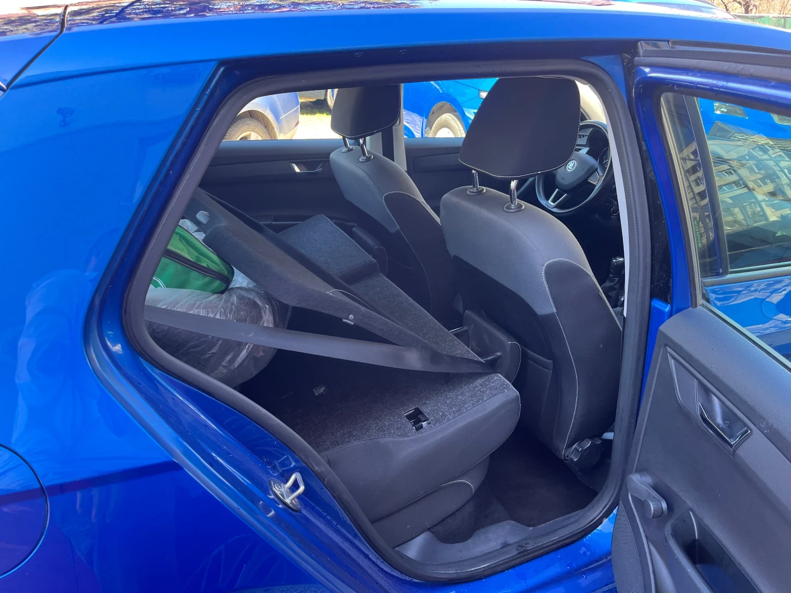 Skoda Fabia 1.0 MPI, снимка 7 - Автомобили и джипове - 54109493