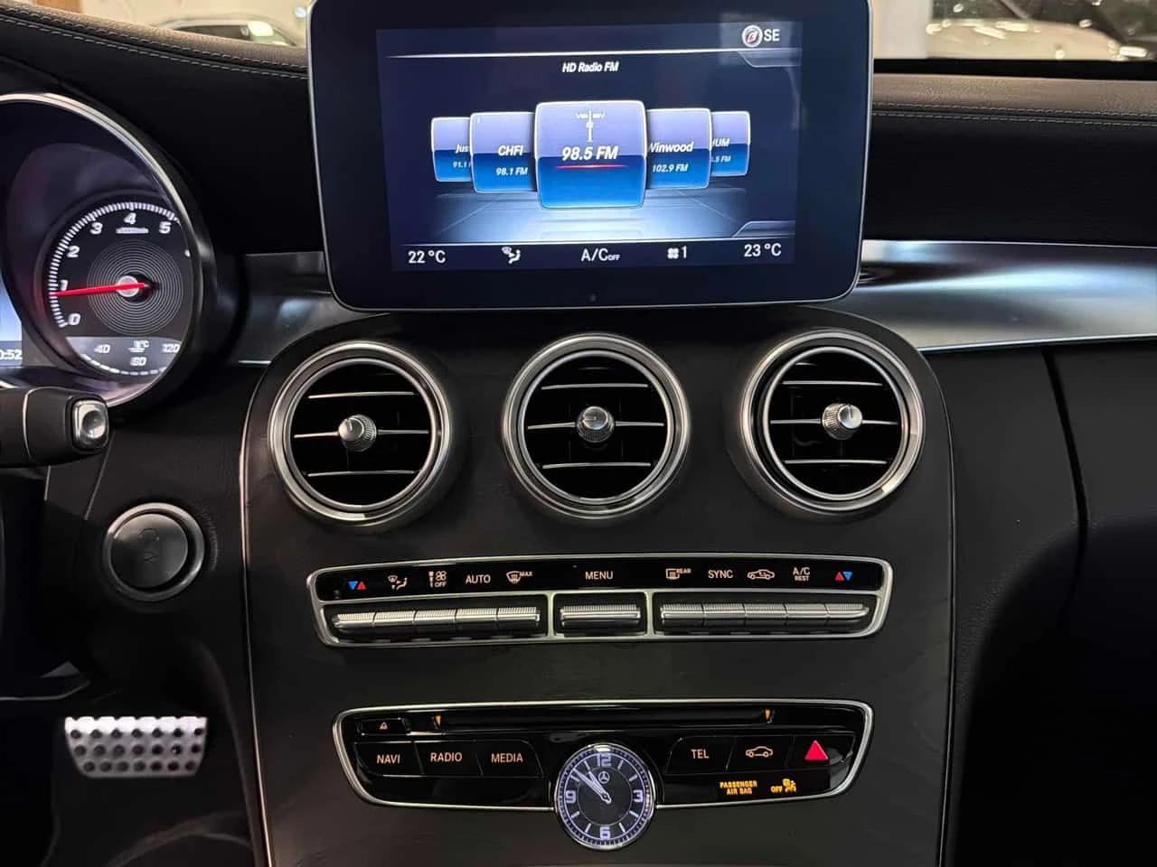 Mercedes-Benz C 300 /ПАНОРАМА/БЕЗ ИНЦИДЕНТИ/ОТ ПРЕДСТАВИТЕЛСТВО, снимка 11 - Автомобили и джипове - 54172646