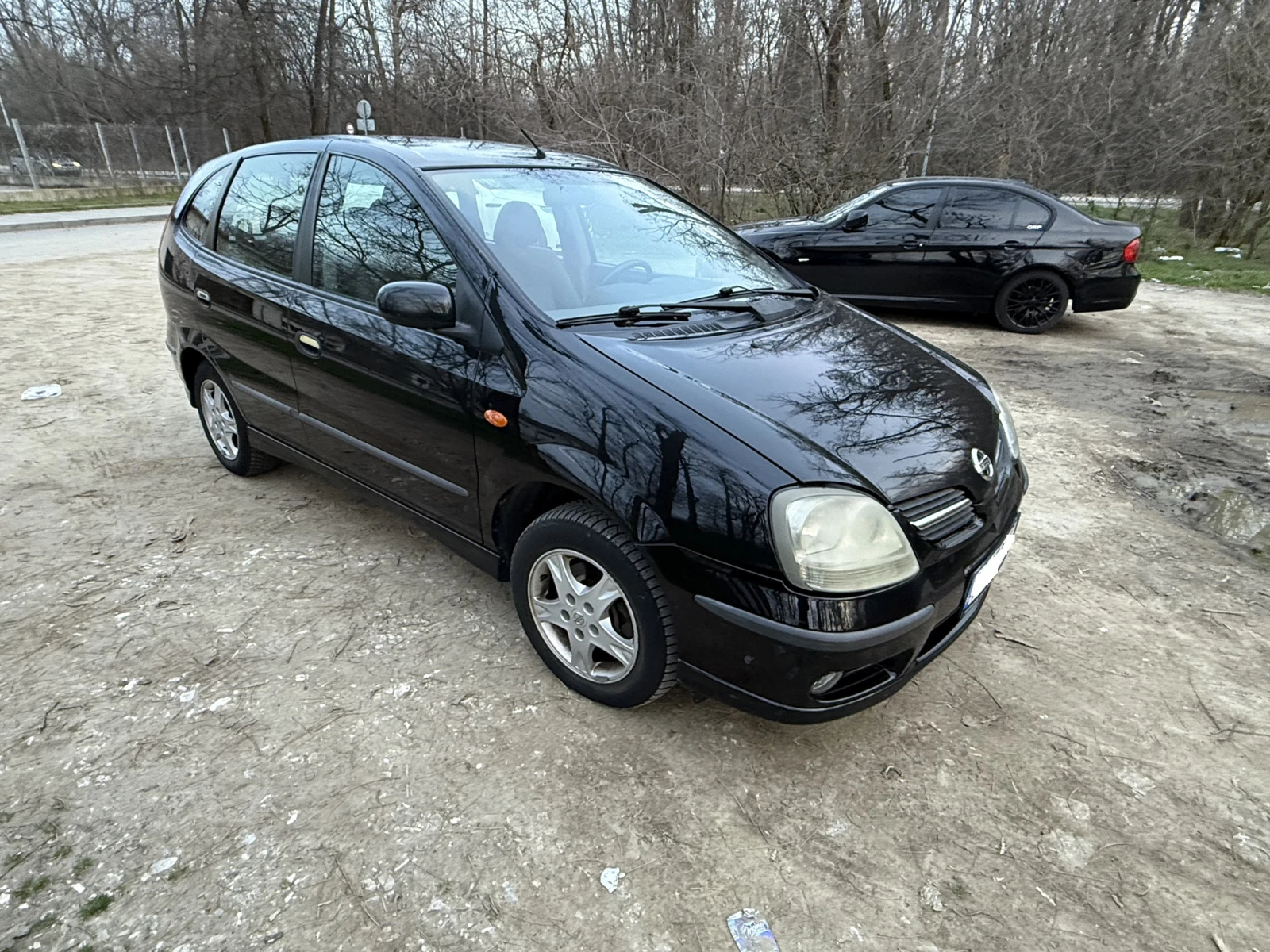 Nissan Almera tino, снимка 10 - Автомобили и джипове - 54375022