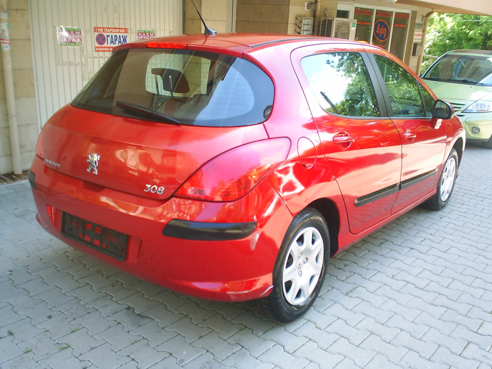 Peugeot 308 1.4 I 95 k.c., снимка 4 - Автомобили и джипове - 54439932