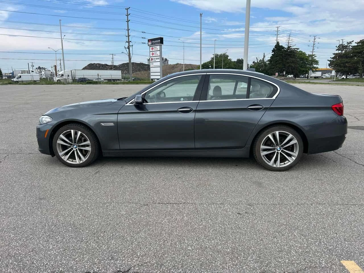 BMW 535 * 535i xDrive * CARFAX * ЦЕНА ДО БГ, снимка 2 - Автомобили и джипове - 54901457