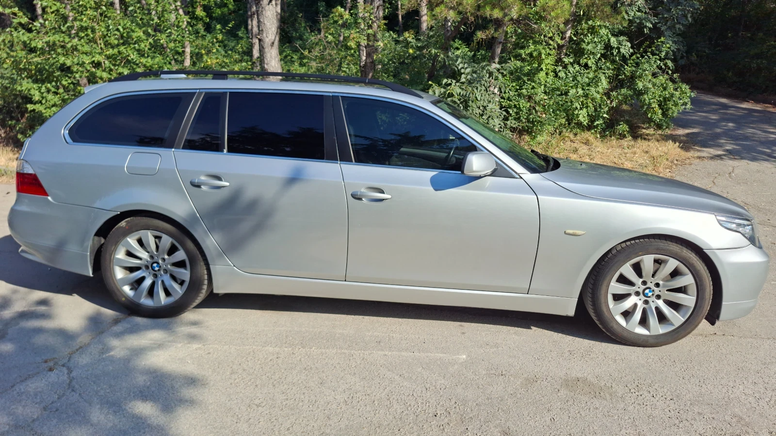 BMW 525, снимка 2 - Автомобили и джипове - 55038526