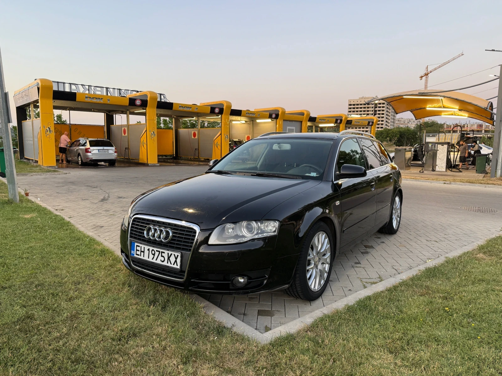Audi A4 2.0 TDI 170 �.� | Mobile.bg � ����������� 3