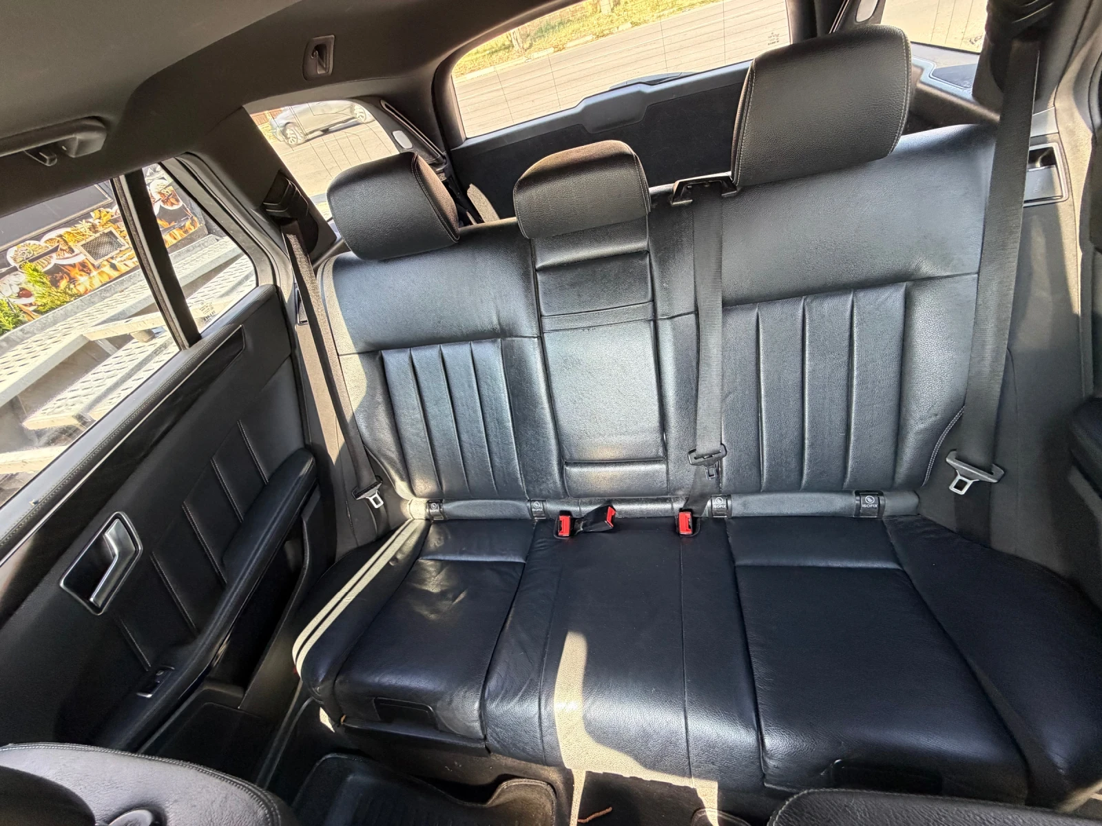 Mercedes-Benz E 220, снимка 13 - Автомобили и джипове - 55597346
