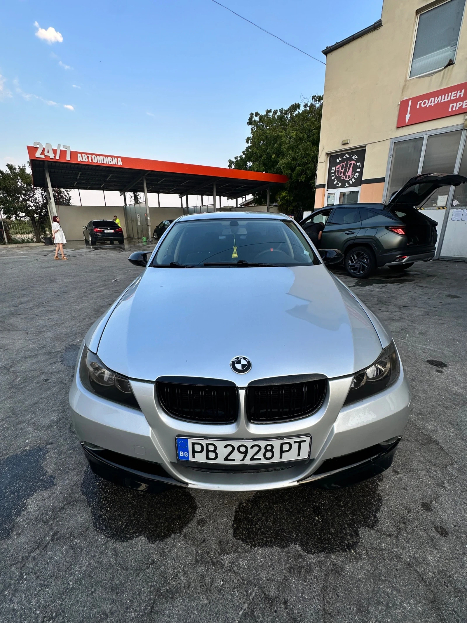 BMW 318 LPG, снимка 2 - Автомобили и джипове - 55995090