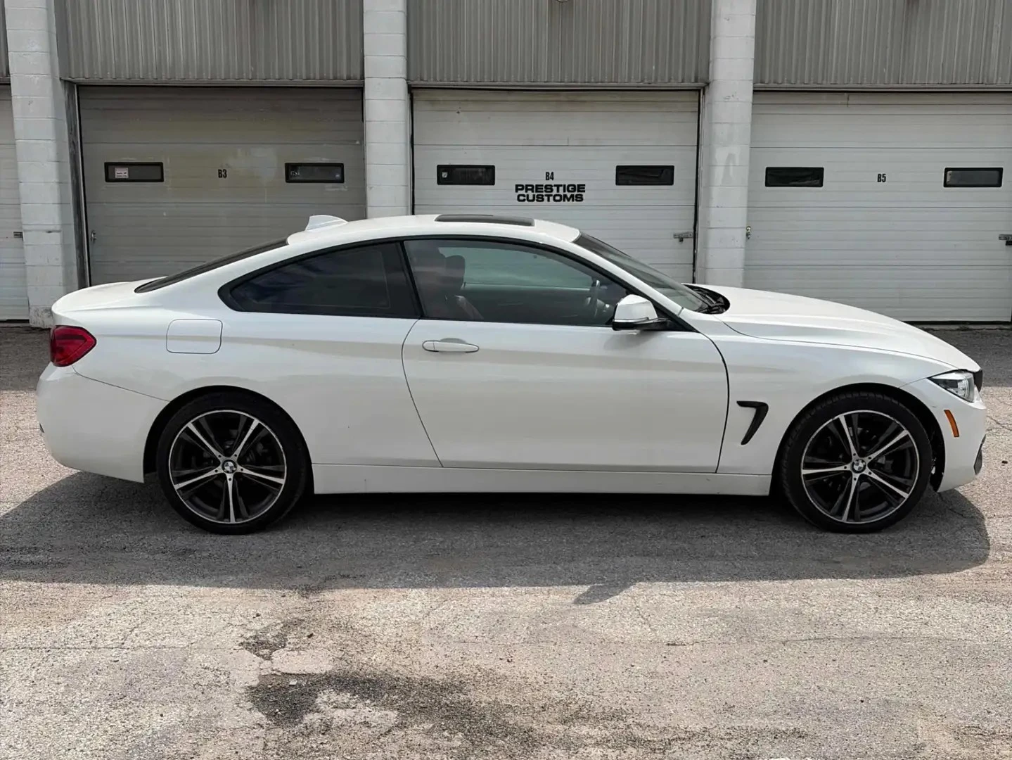 BMW 430 xDrive* 360* КОЖА* KEYLESS* НАВИ, снимка 8 - Автомобили и джипове - 56043702