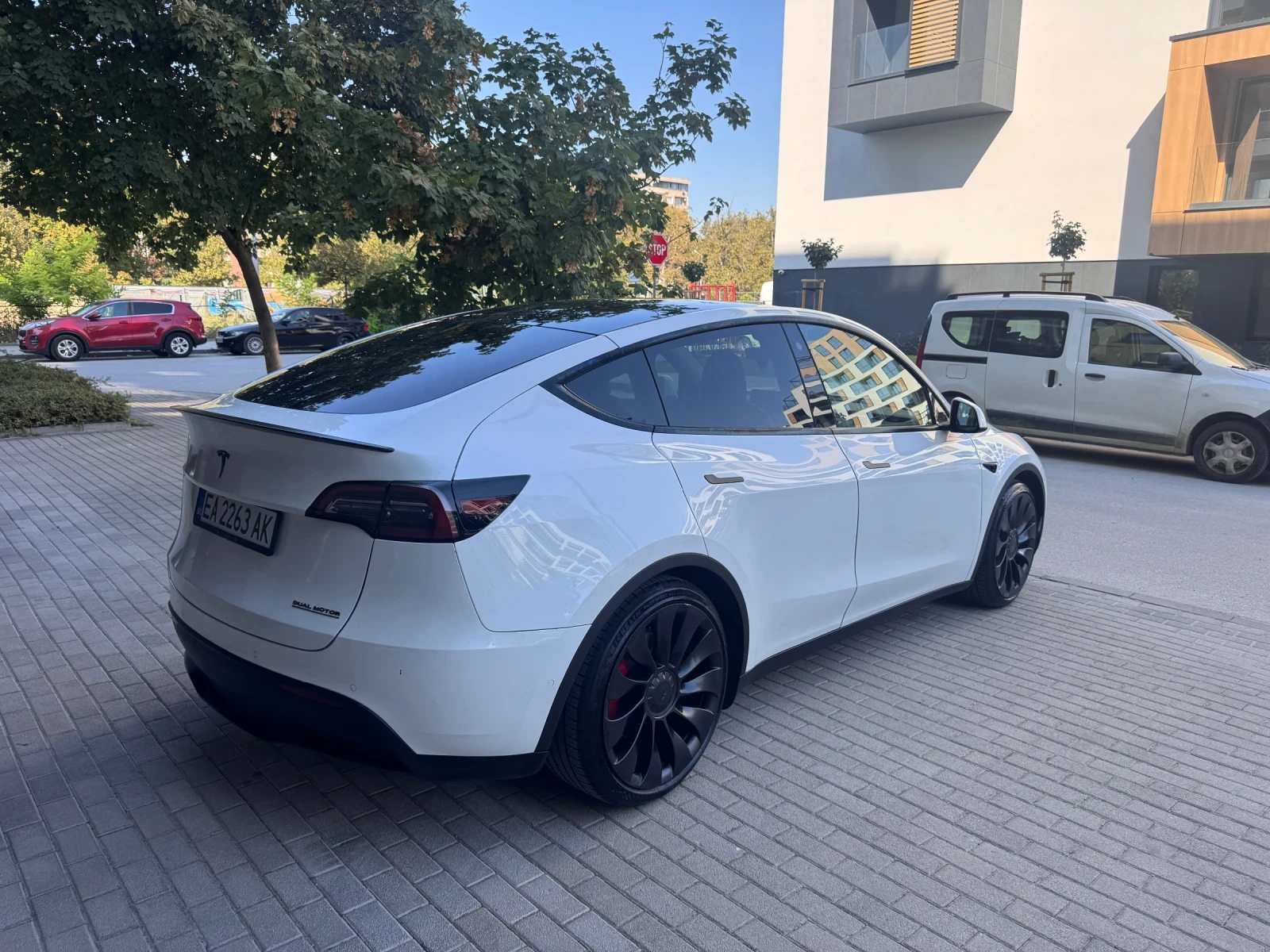 Tesla Model Y Performance , термопомпа, PPF, снимка 4 - Автомобили и джипове - 56064117