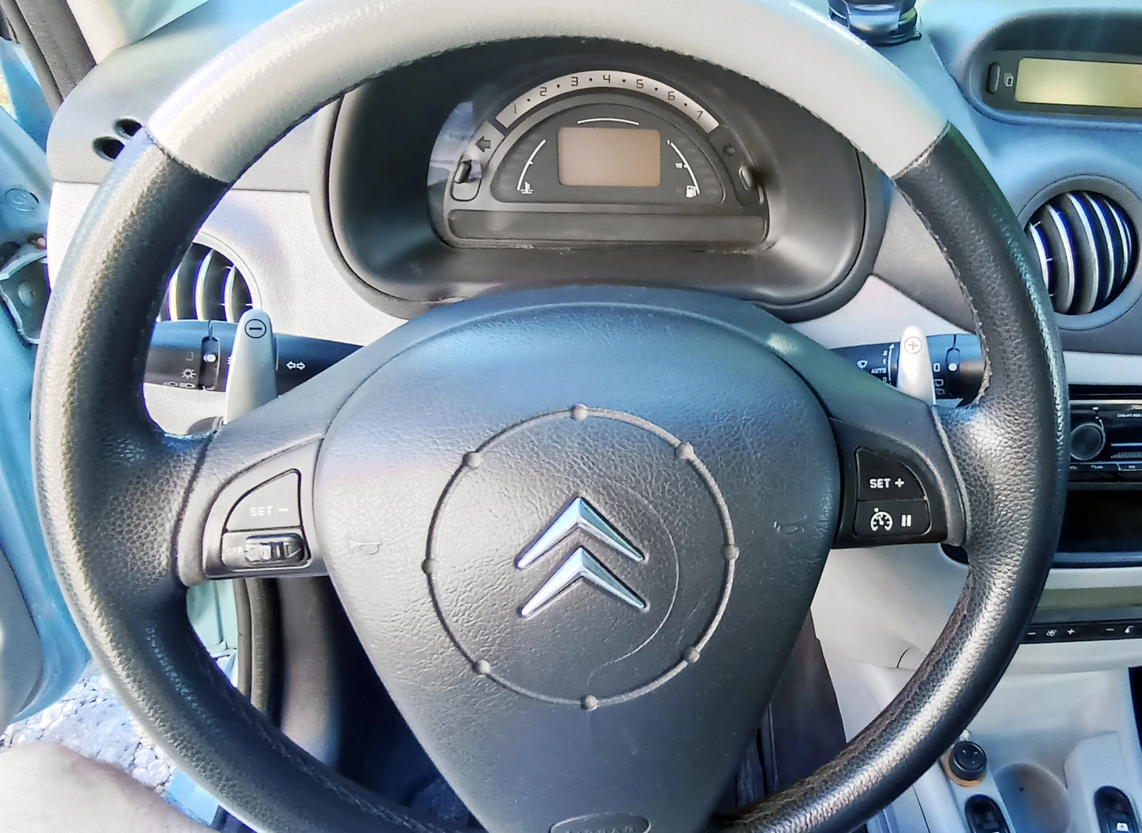 Citroen C3, снимка 8 - Автомобили и джипове - 56131418