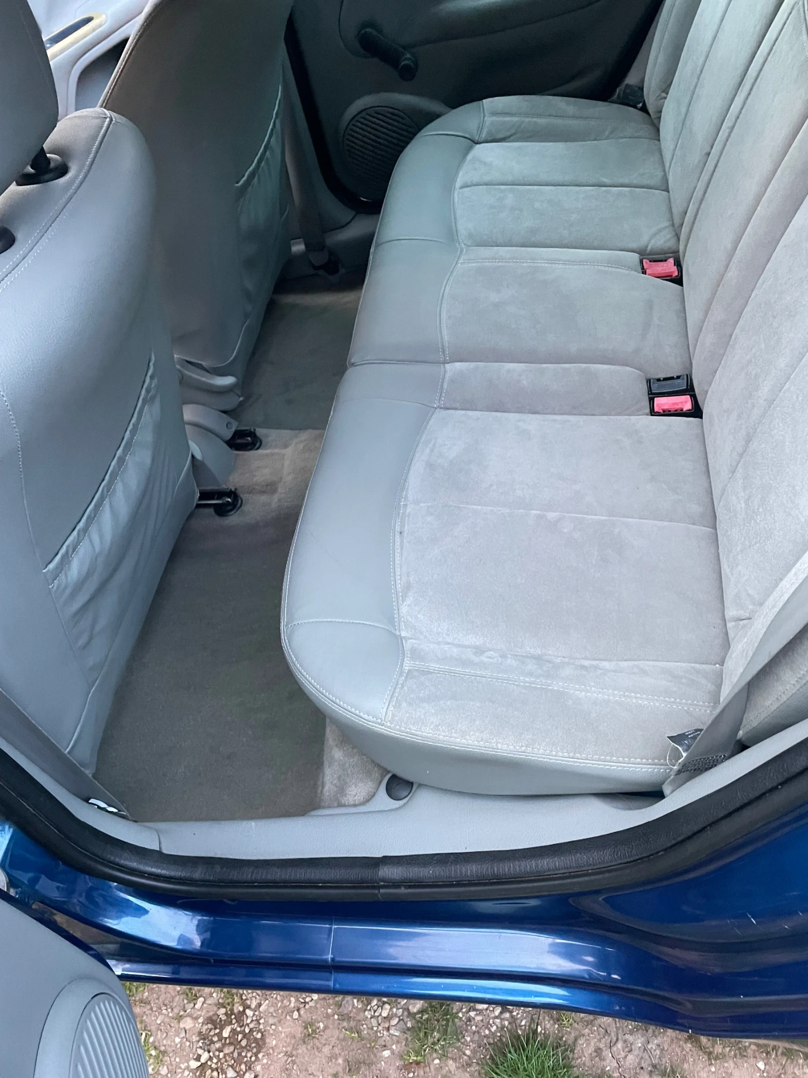 Renault Clio 1.6 16v Автоматик Газ , снимка 10 - Автомобили и джипове - 56235754