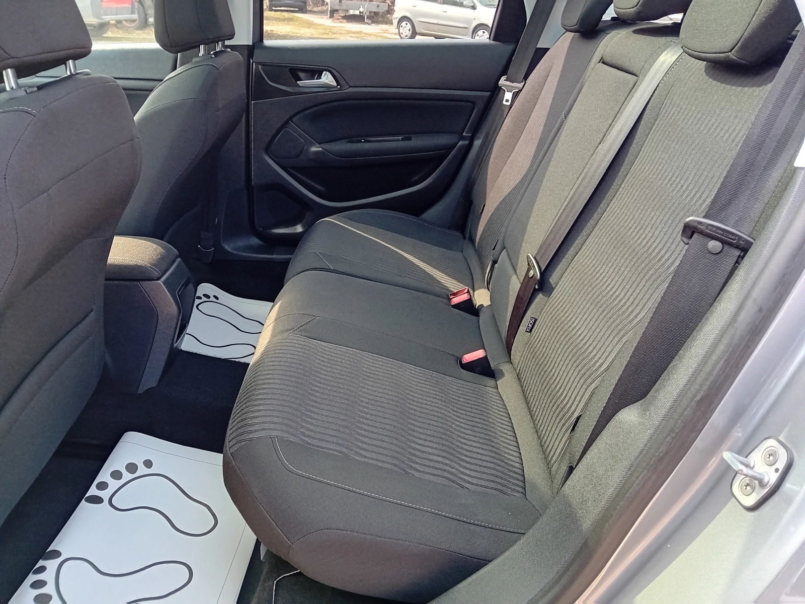 Peugeot 308   NAVI/KAMERA EURO 6, снимка 12 - Автомобили и джипове - 56333186
