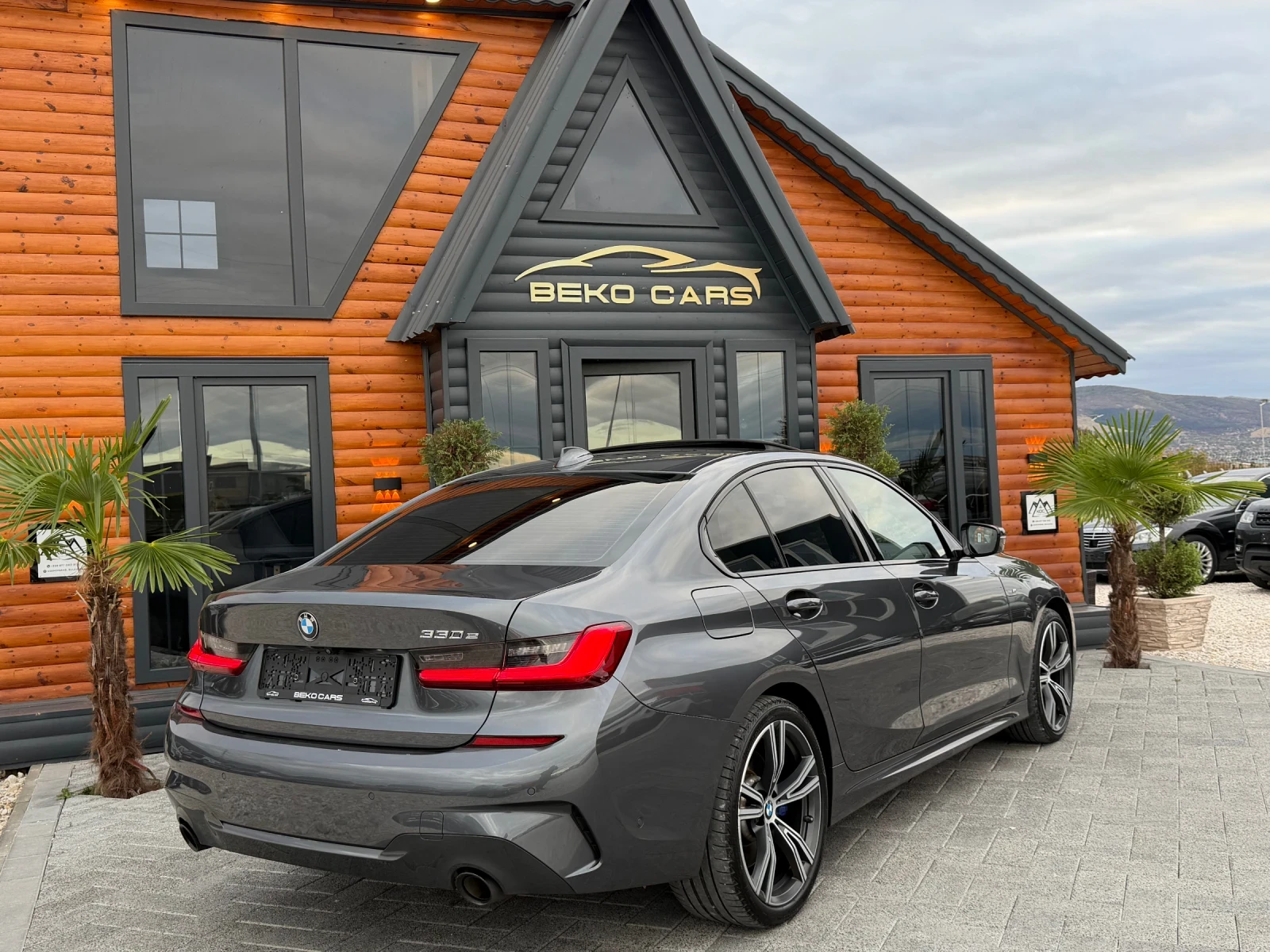 BMW 330 M-pack/��� ���� �� ������!Plug-in ������ | Mobile.bg � ����������� 8