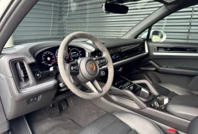 Porsche Cayenne E-Hybrid = Panorama= Distronic Гаранция - 207170 лв. - 74403534 | Car24.bg