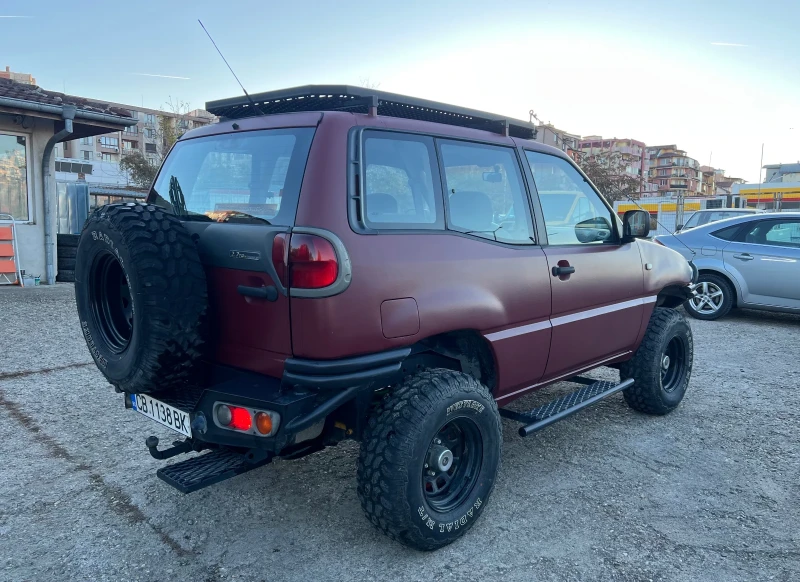 Nissan Terrano 2.7d 125hp IRON MAN, снимка 5 - Автомобили и джипове - 47937036