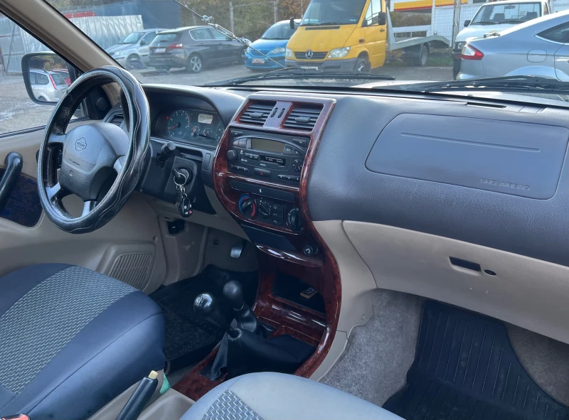 Nissan Terrano 2.7d 125hp IRON MAN, снимка 10 - Автомобили и джипове - 47937036