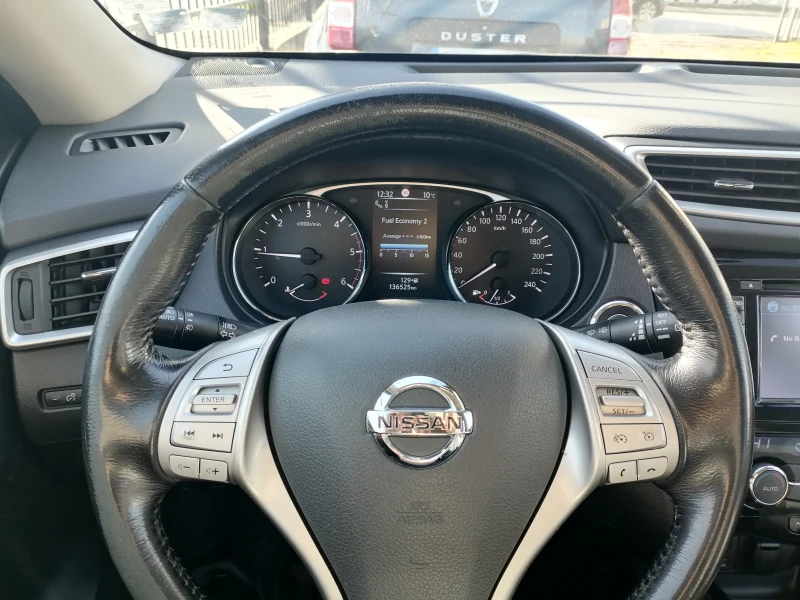 Nissan X-trail 2.0dci, снимка 17 - Автомобили и джипове - 52706527