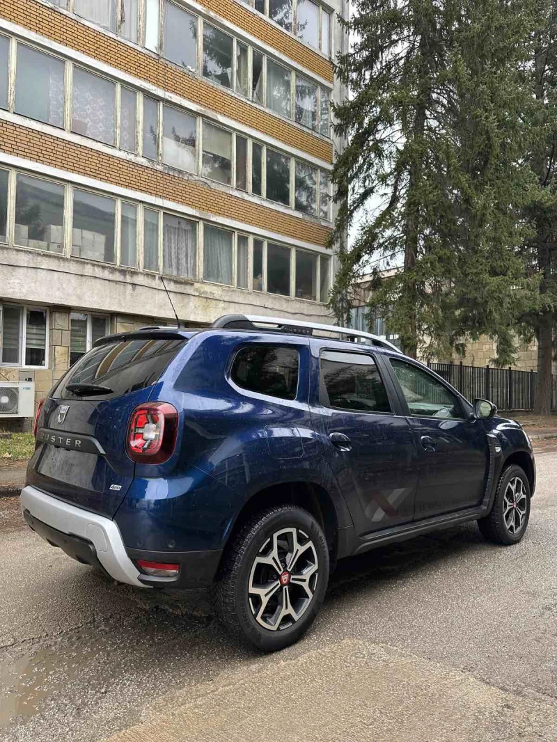 Dacia Duster 1.5dCi* 4x4* NAVI, снимка 6 - Автомобили и джипове - 53276020