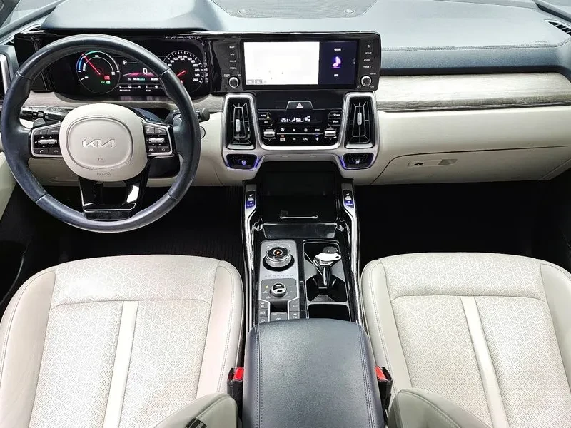 Kia Sorento 1.6 4Wd Prestige Choice - САМО 30% АВАНС!, снимка 7 - Автомобили и джипове - 55474579