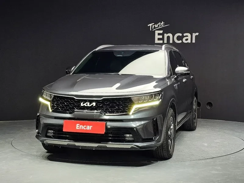 Kia Sorento 1.6 4Wd Prestige Choice - САМО 30% АВАНС!, снимка 3 - Автомобили и джипове - 55474579