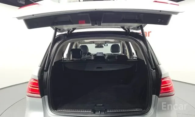 Mercedes-Benz GLE 350 D AMG Обдухване LED Панорама Airmatic, снимка 14 - Автомобили и джипове - 55674788