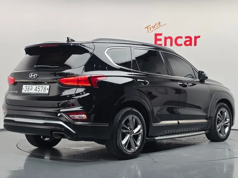 Hyundai Santa fe 2.0 2WD - САМО 30% АВАНС, снимка 2 - Автомобили и джипове - 56306661