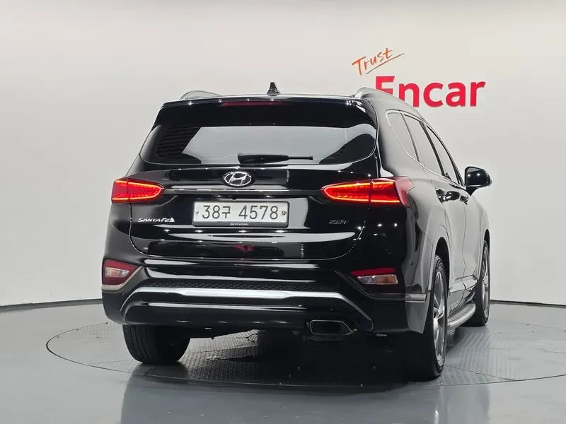 Hyundai Santa fe 2.0 2WD - САМО 30% АВАНС, снимка 4 - Автомобили и джипове - 56306661