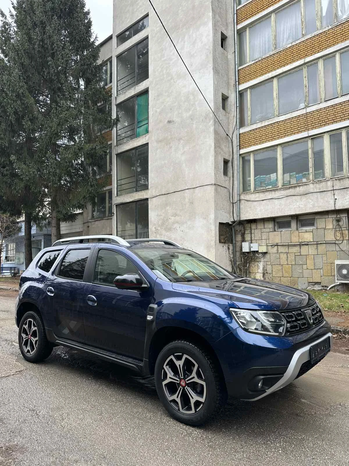 Dacia Duster 1.5dCi* 4x4* NAVI, снимка 1