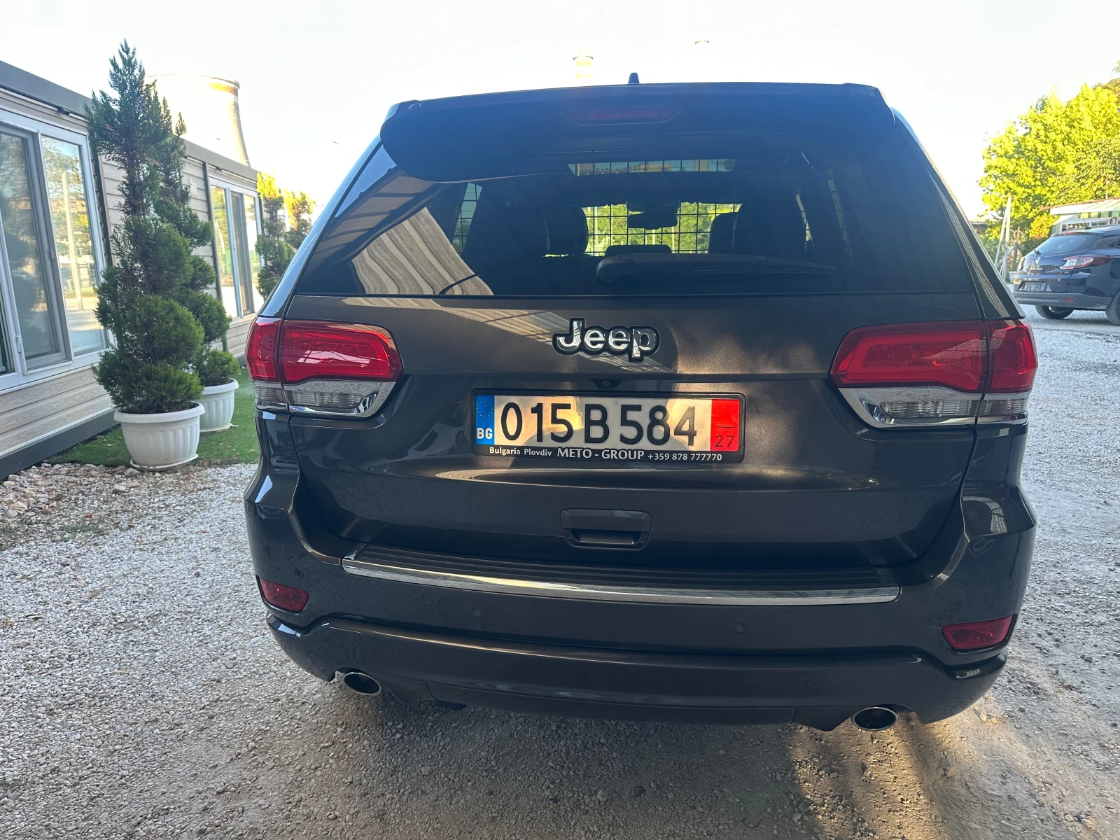 Jeep Grand cherokee 3.0D Overland  AWD - изображение 4