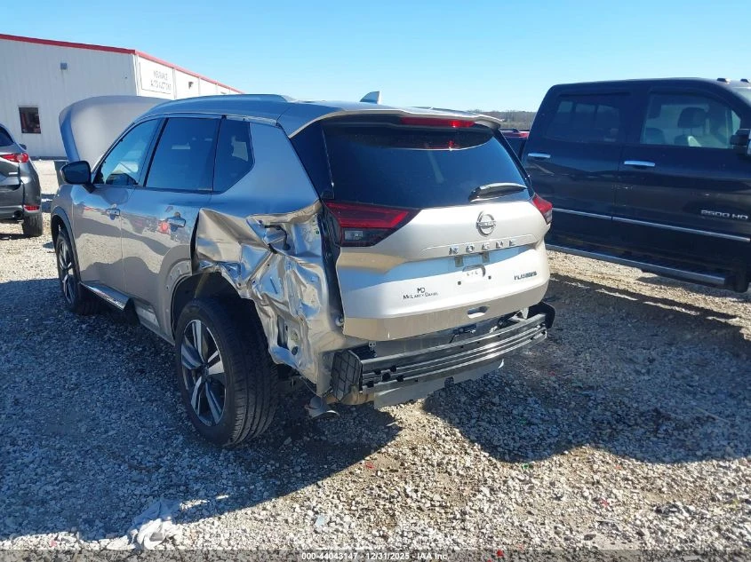 Nissan Rogue 1.5L I-3 DI, DOHC, VVT, TURBO, 201HP Front Wheel | Mobile.bg � ����������� 12