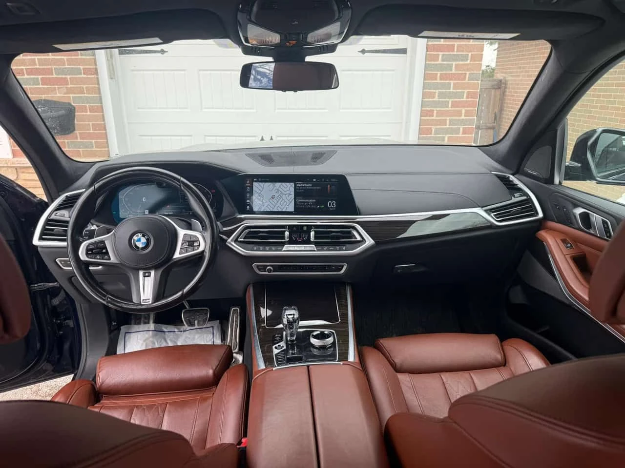 BMW X5 xDrive40i M SPORT/DIS/PANO/360/H/K/ГУМИ+ ДЖАНТИ  - изображение 8